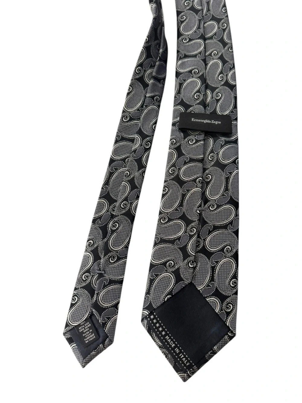 Ermenegildo Zegna Black and Silver Paisley Silk Tie Italy Necktie